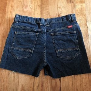 Women’s Vintage Cutoff Wrangler Mom Shorts